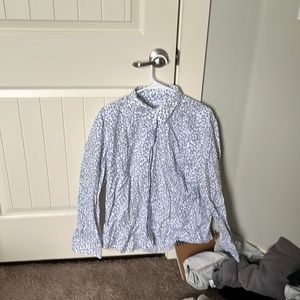 Dress shirt Xl, 17.5 inch neck